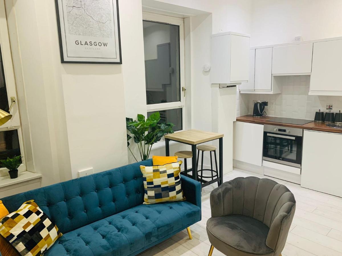 Cheerful 2 Bedroom Homely Apartment, Sleeps 6 Guest Comfy, 3X Double Bed, Parking, Free Wifi, Suitable For Business, Leisure Guest,Glasgow, Glasgow West End, Near City Centre Ngoại thất bức ảnh