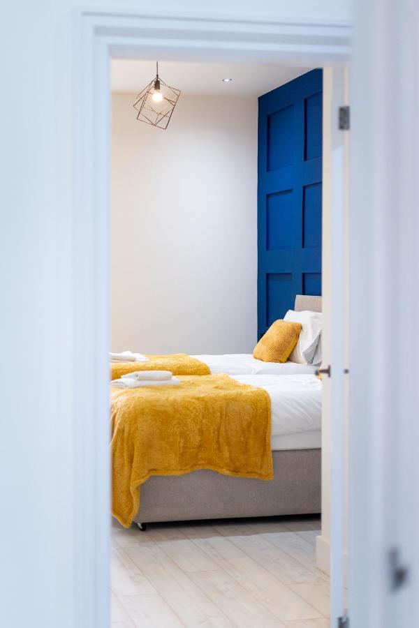 Cheerful 2 Bedroom Homely Apartment, Sleeps 6 Guest Comfy, 3X Double Bed, Parking, Free Wifi, Suitable For Business, Leisure Guest,Glasgow, Glasgow West End, Near City Centre Ngoại thất bức ảnh
